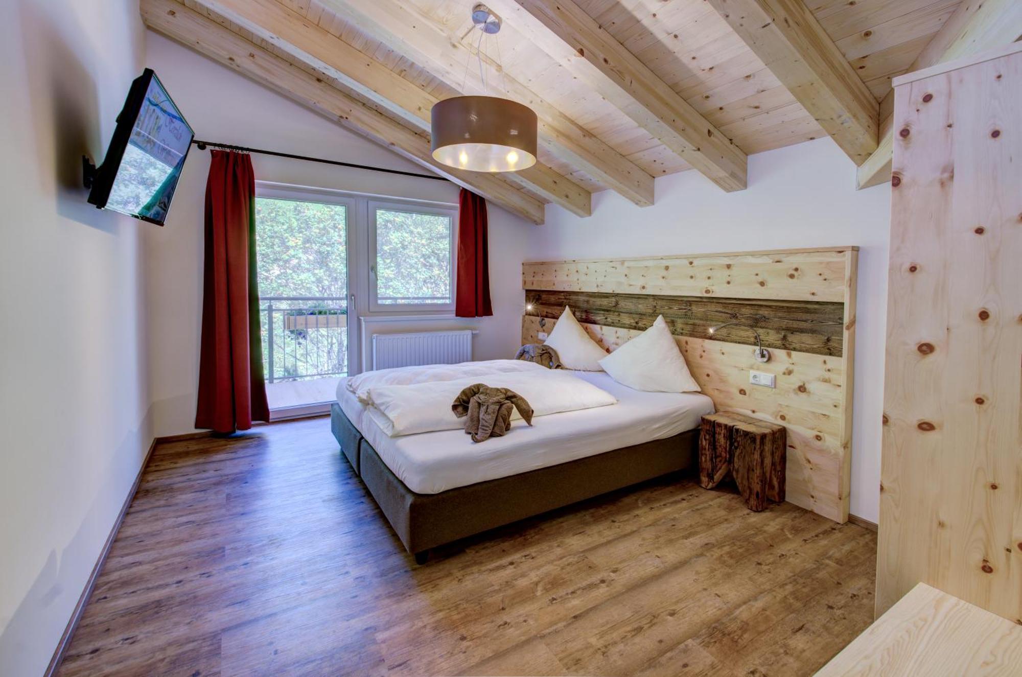צל-אם-זי Berghotel Jaga-Alm מראה חיצוני תמונה
